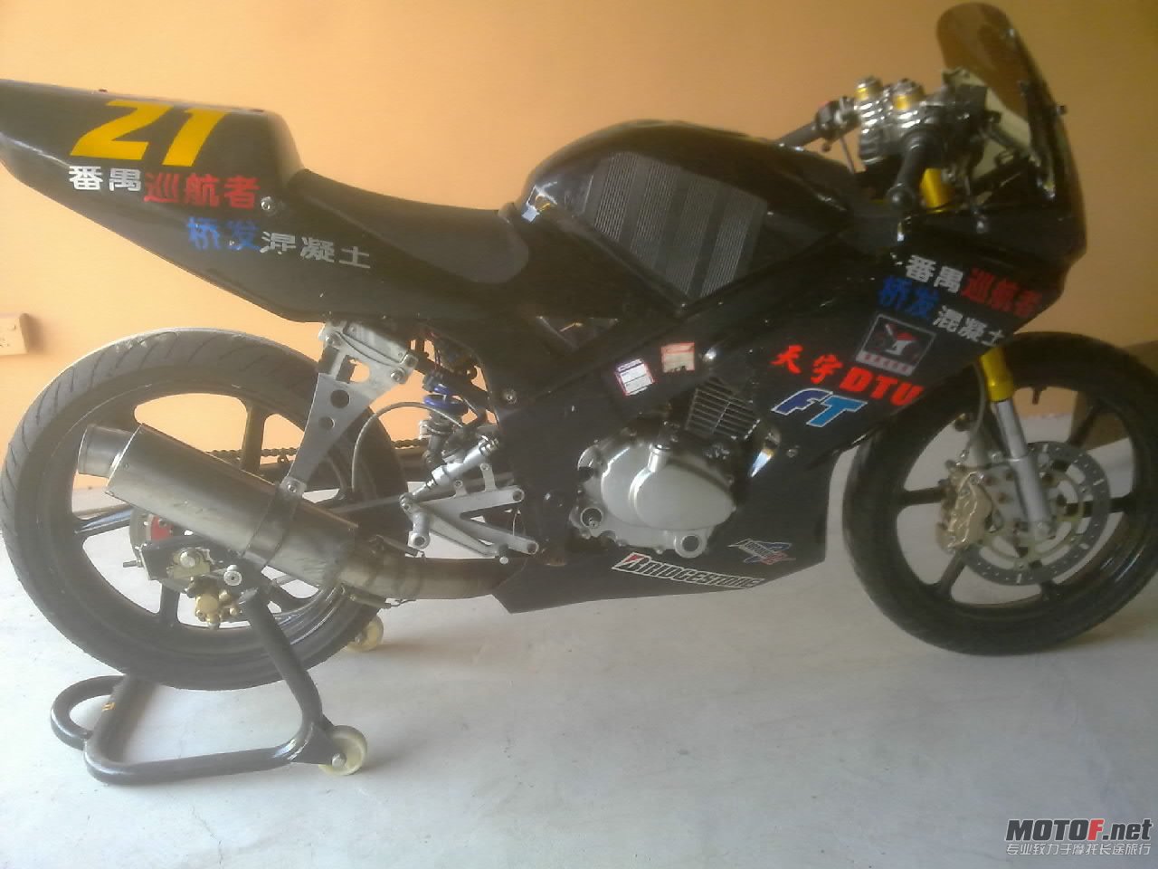 20110726062-001.jpg