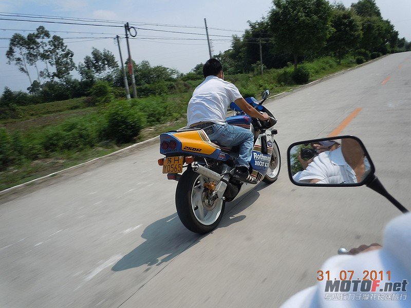 DSCN2360.JPG