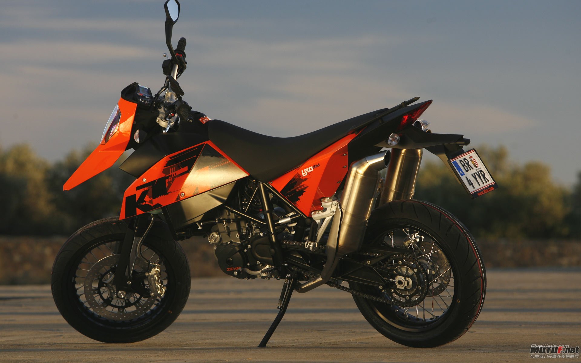 KTM21.jpg
