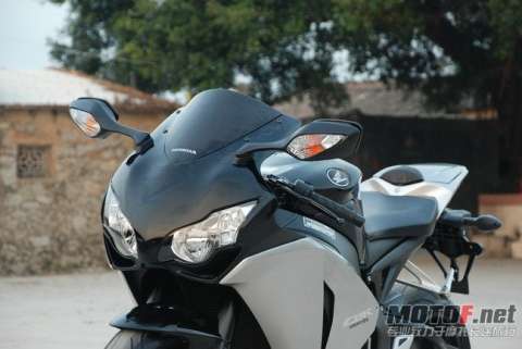 08CBR1000RR