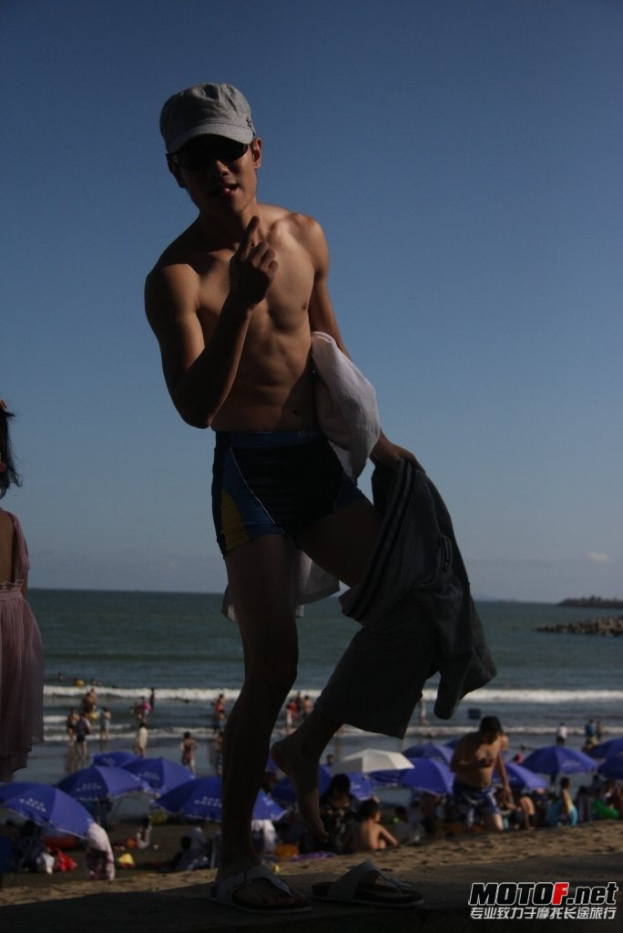 095713p1m2ns2kst2lkfs8.jpg