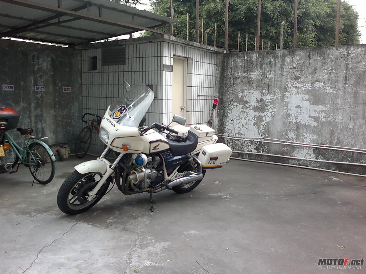 20110801396.jpg