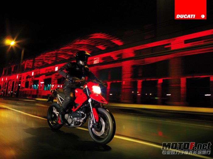 HYM-1100_08D_R_B08A_Ducati_motor_T.jpg