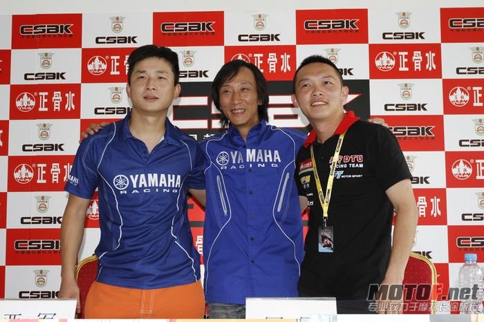北京600 R1.jpg
