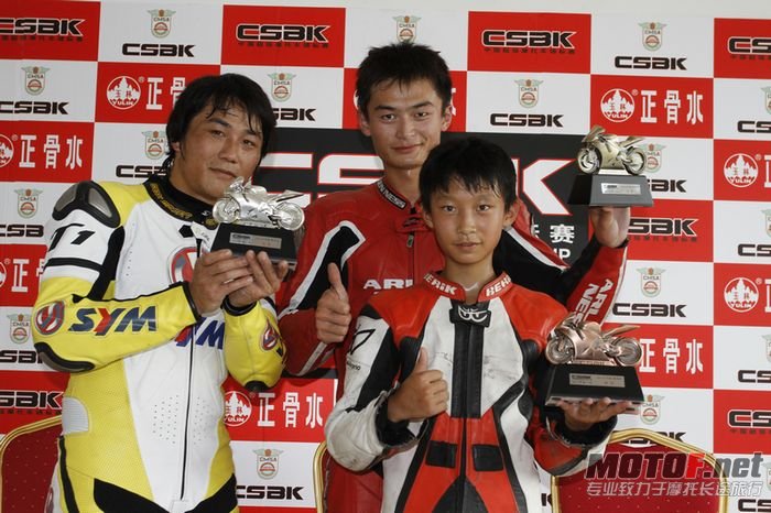 北京150 R1.jpg