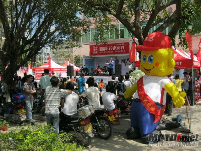 A242BE0A388ED6CBE086693668BC21F61294998540340625005[1].jpg