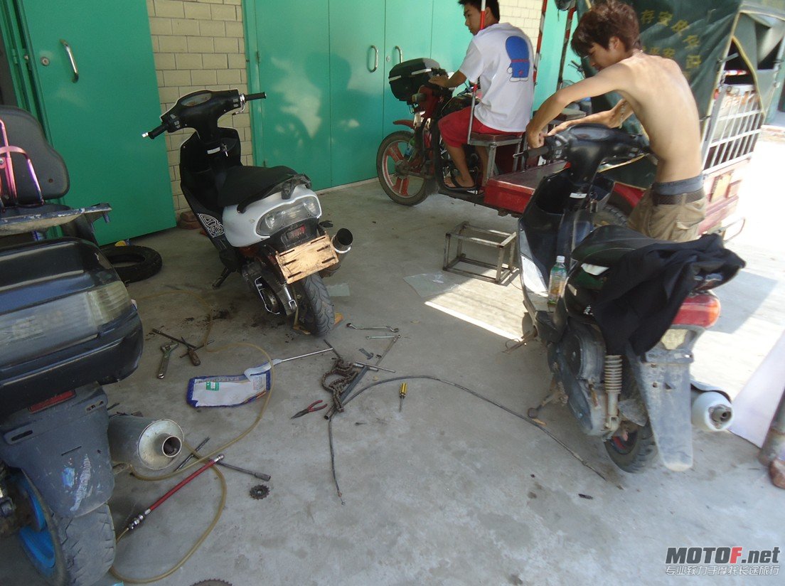 QQ截图20110823233617.jpg