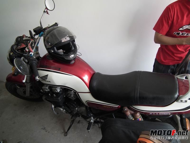 091158km0zzf0wk5fcttt5.jpg