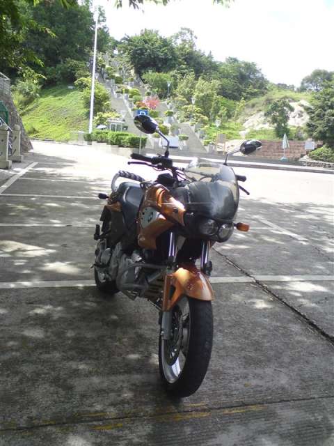 BMW-F650CS