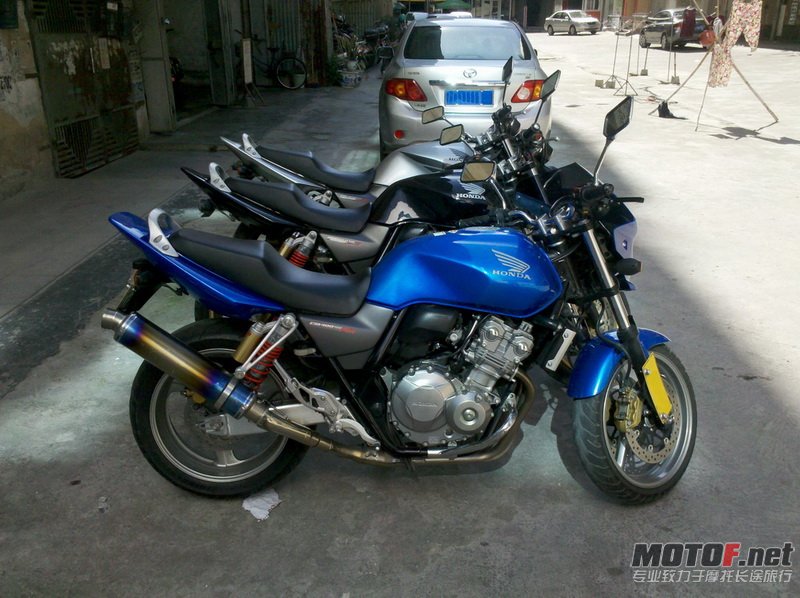cb004.jpg