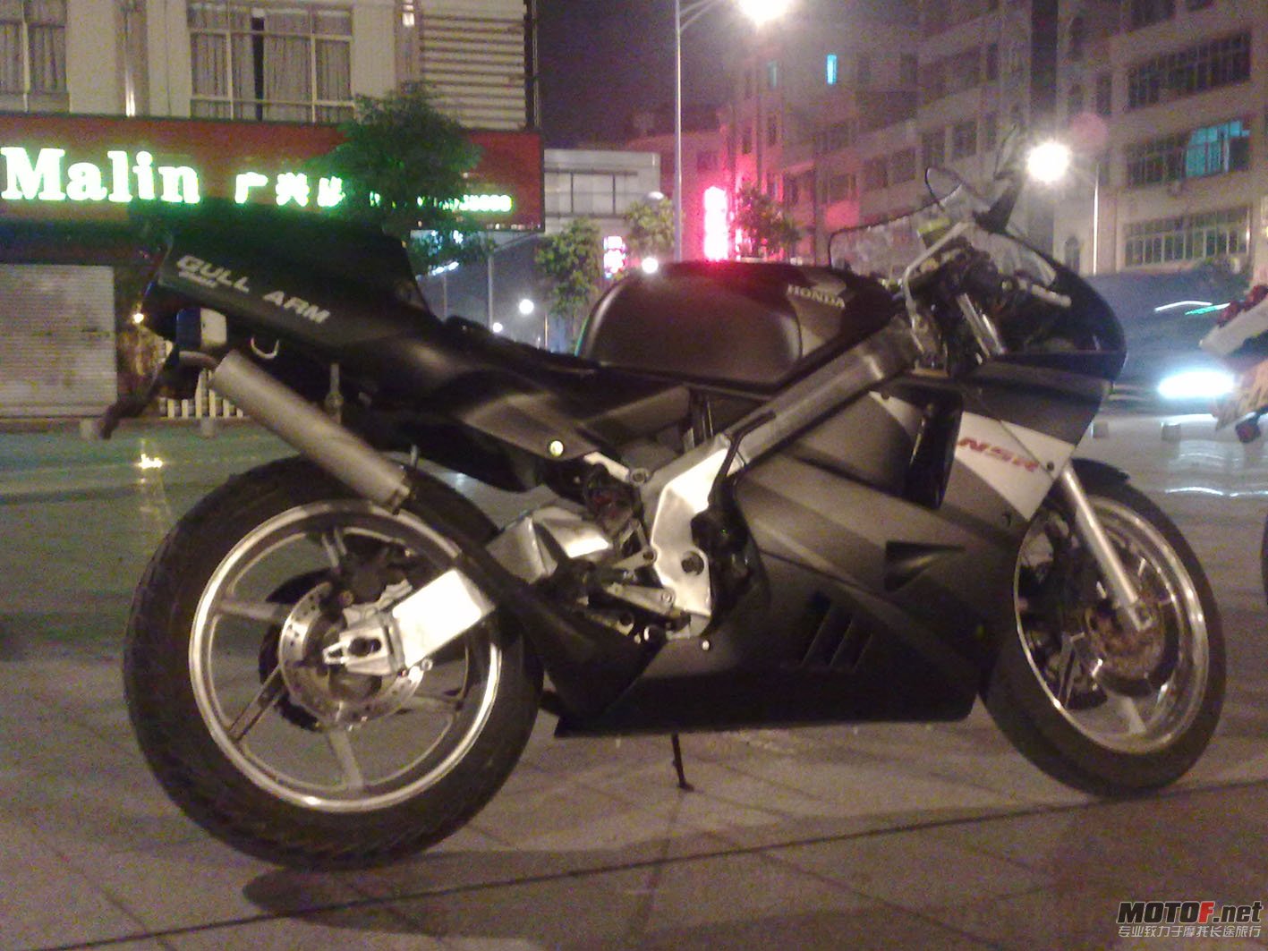 201109064080.jpg