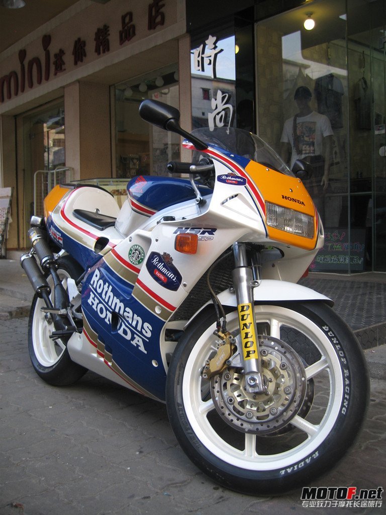 185702egfshex24khdqdxx.jpg