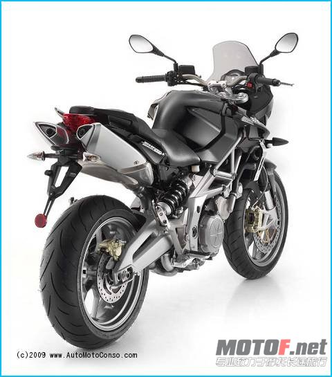 aprilia-shiver-750-gt-06.jpg