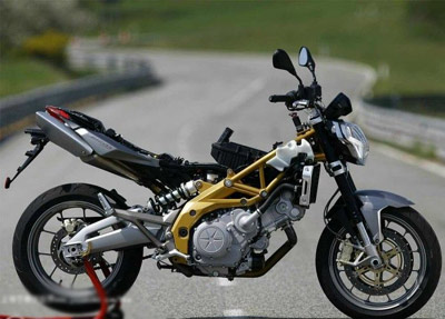 aprilia-luo_5.jpg