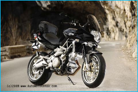 aprilia-shiver-750-gt-01.jpg