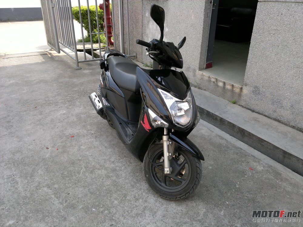 20110830378_调整大小.jpg