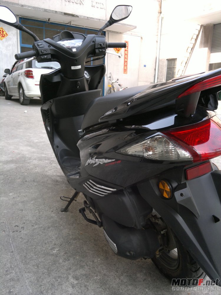 20110830382_调整大小.jpg