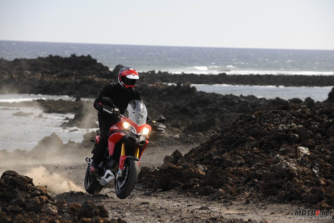 121152l444ebx02l7rz45e[1].jpg