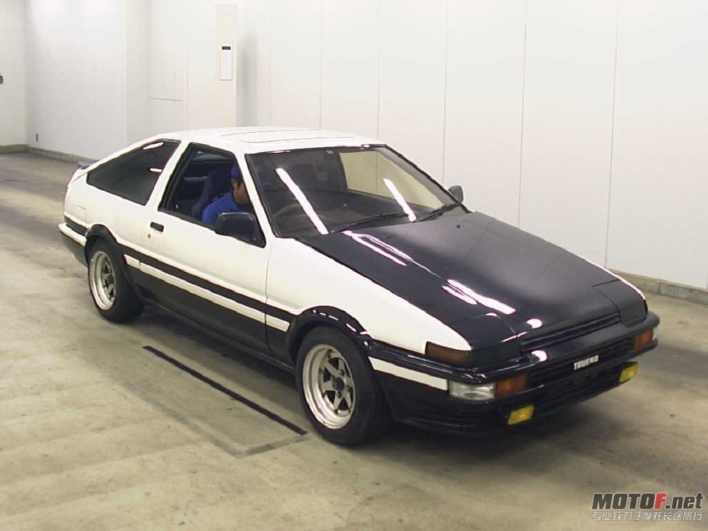 trueno-ae86.jpg