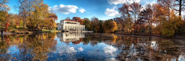 prospect_park_boathouse_fall[1].jpg