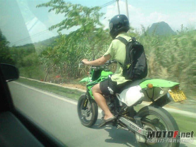 psuCA3VC9G7.jpg