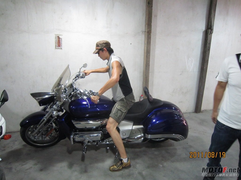 IMG_2976.jpg