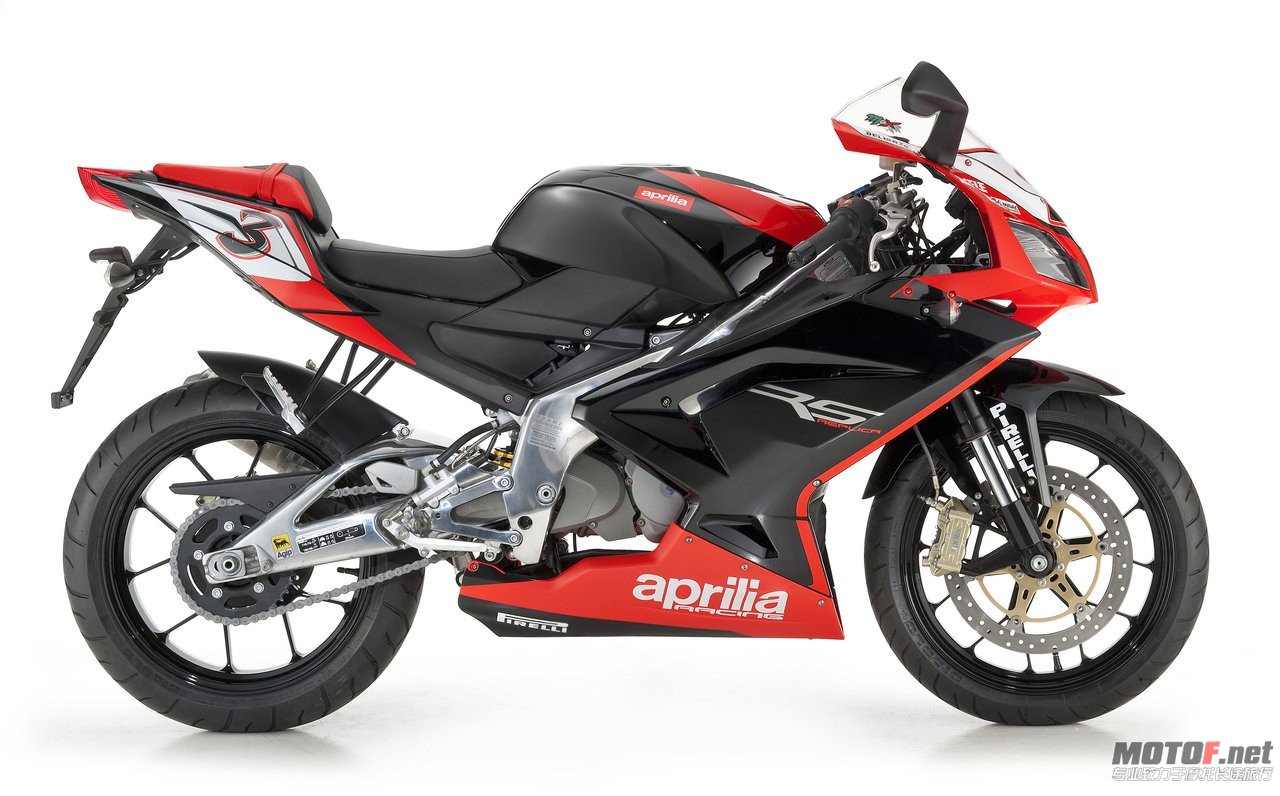 R125  1.jpg