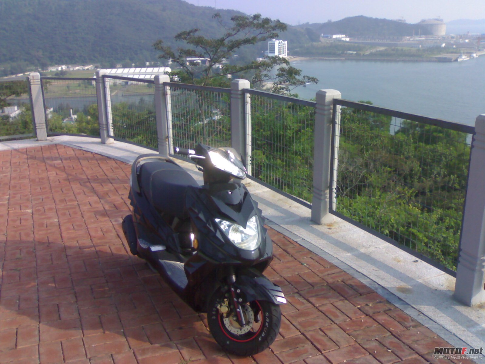 201109271831.jpg