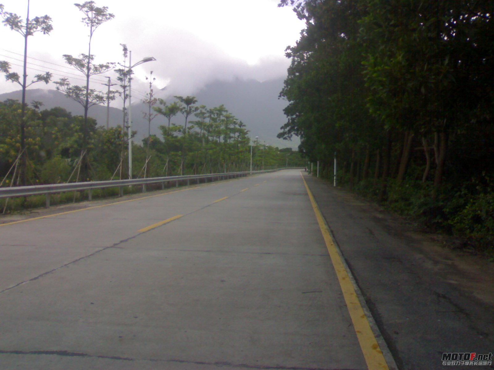 201109291840.jpg