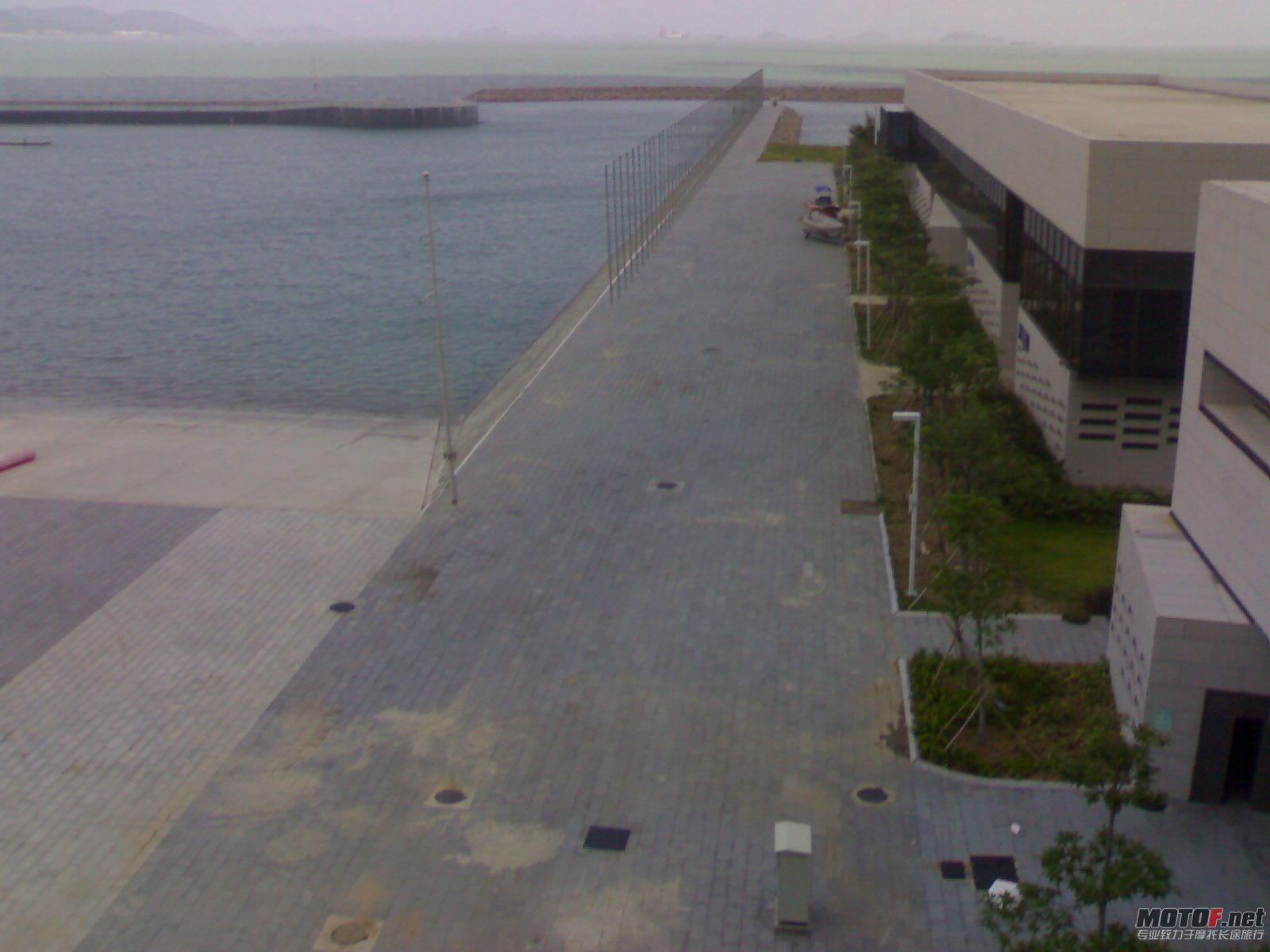 201109291855.jpg