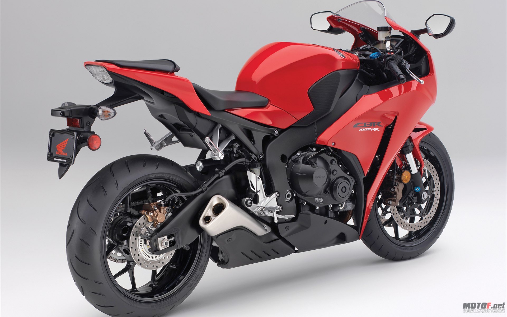 Honda-CBR1000RR-2012-widescreen-12.jpg