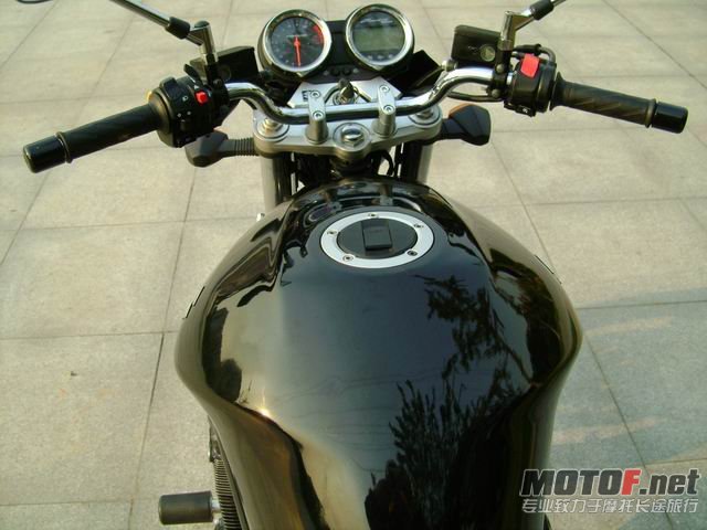 201110317371637164.jpg