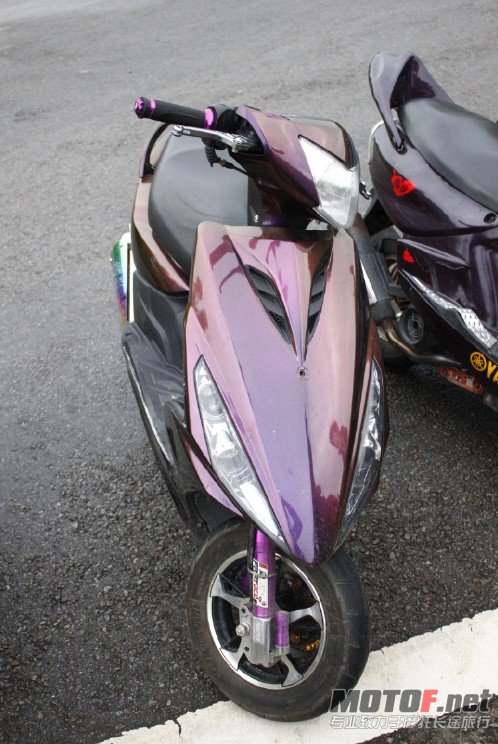 QQ截图20111006032925.jpg