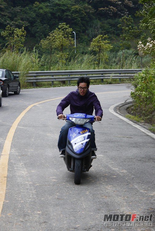 QQ截图20111006033025.jpg