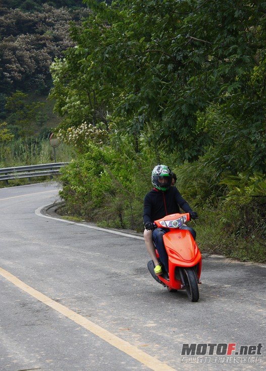 QQ截图20111006033203.jpg