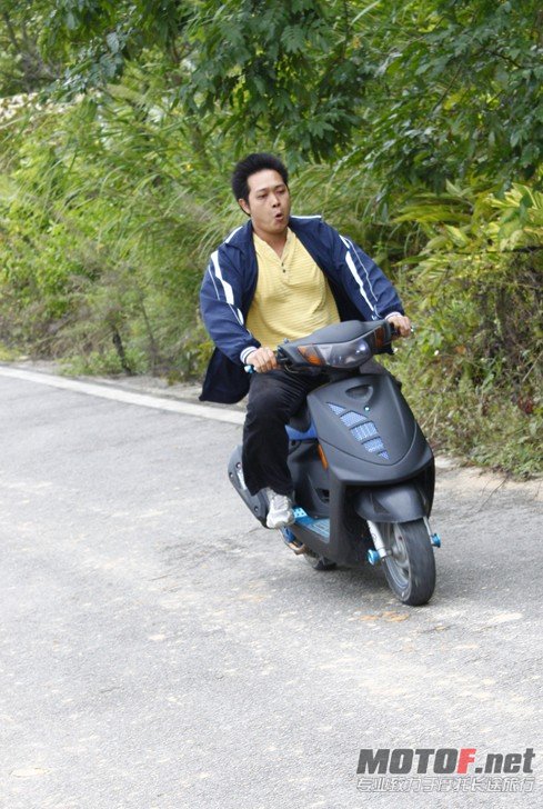 QQ截图20111006033315.jpg