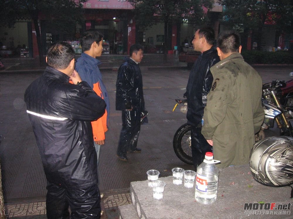 nEO_IMG_迎接巴马勇士归来 (9).jpg