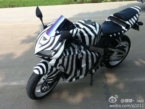 06 CBR600
