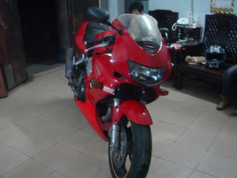 VTR1000