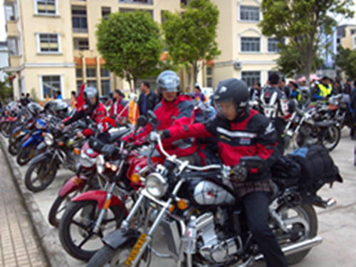 2011-10-03_17-31-32_560_副本.jpg