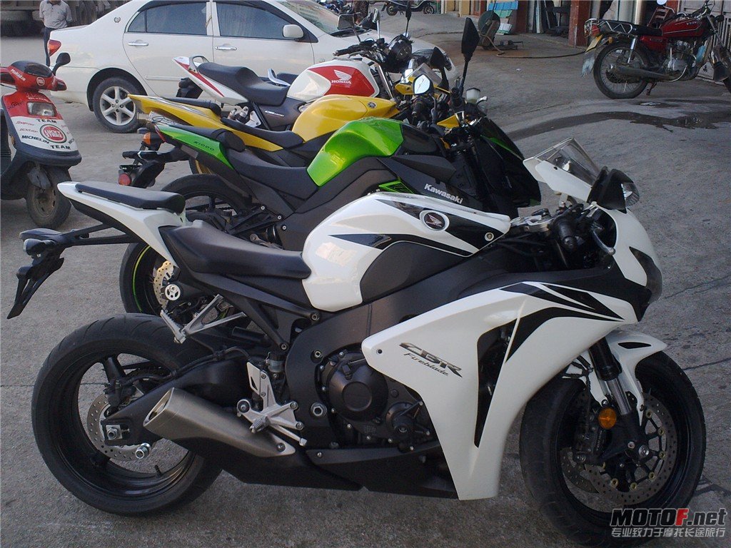 201110161374_副本.jpg