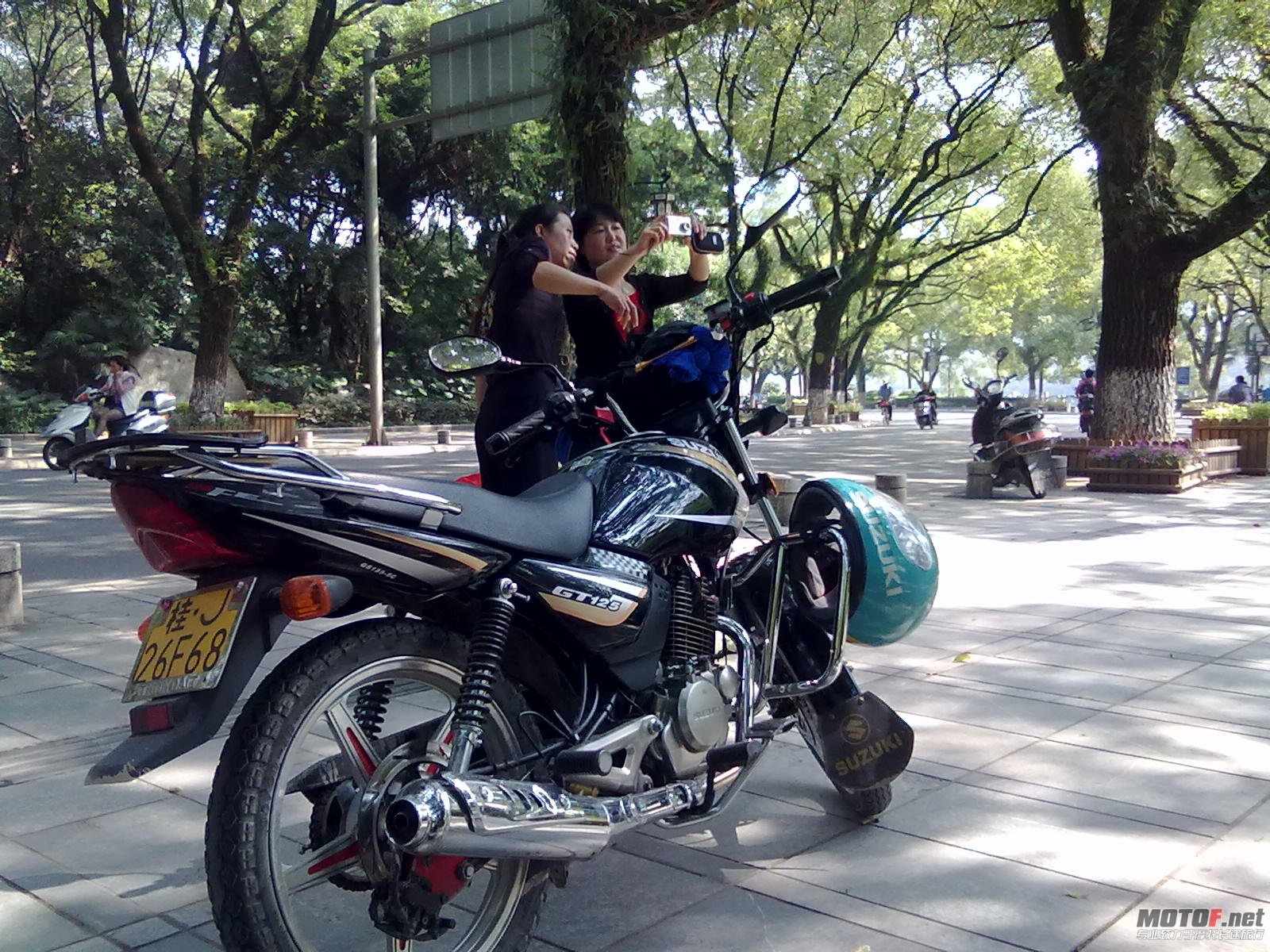 20111010014.jpg