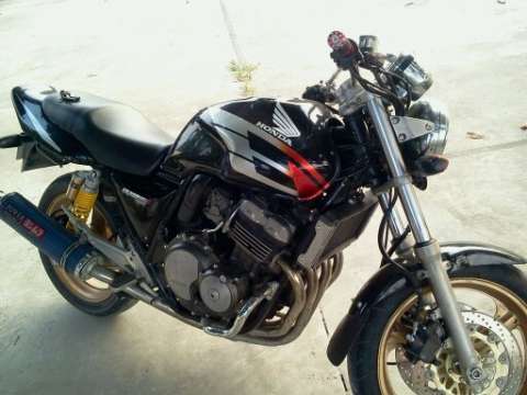 本田CB400