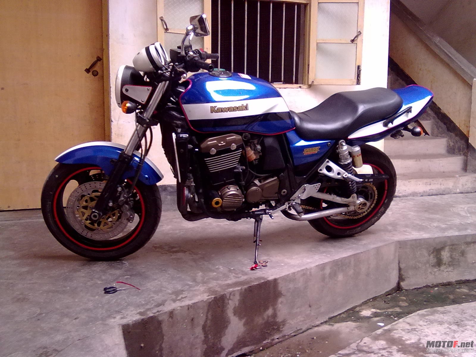 20111025182.jpg