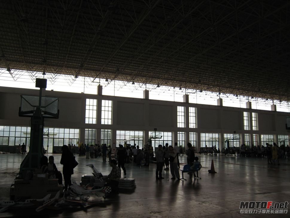 2011年10月29日参加室内模型赛吉林大学珠海分校 003.jpg
