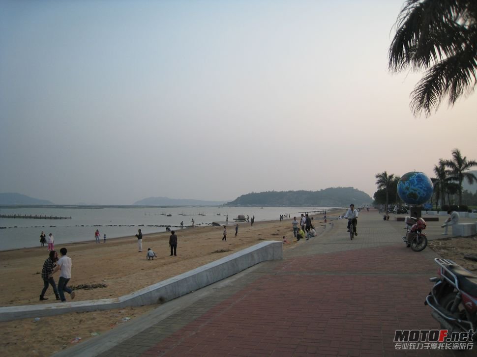 2011年10月29日参加室内模型赛吉林大学珠海分校 042.jpg