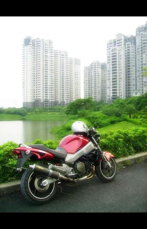 HONDA X11