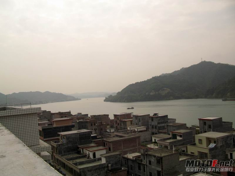 B 08.JPG