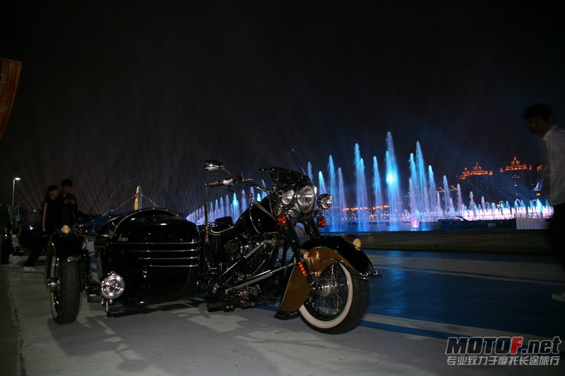 IMG_4010_缩小大小.JPG