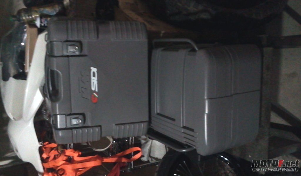 2011-11-03 18.20.16.jpg